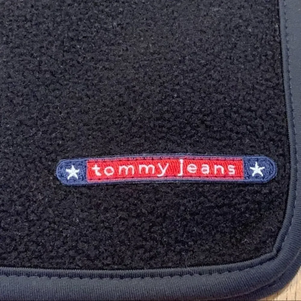 Vintage 2000 Tommy‎ Hilfiger Tommy Jeans Black Fleece Winter Scarf